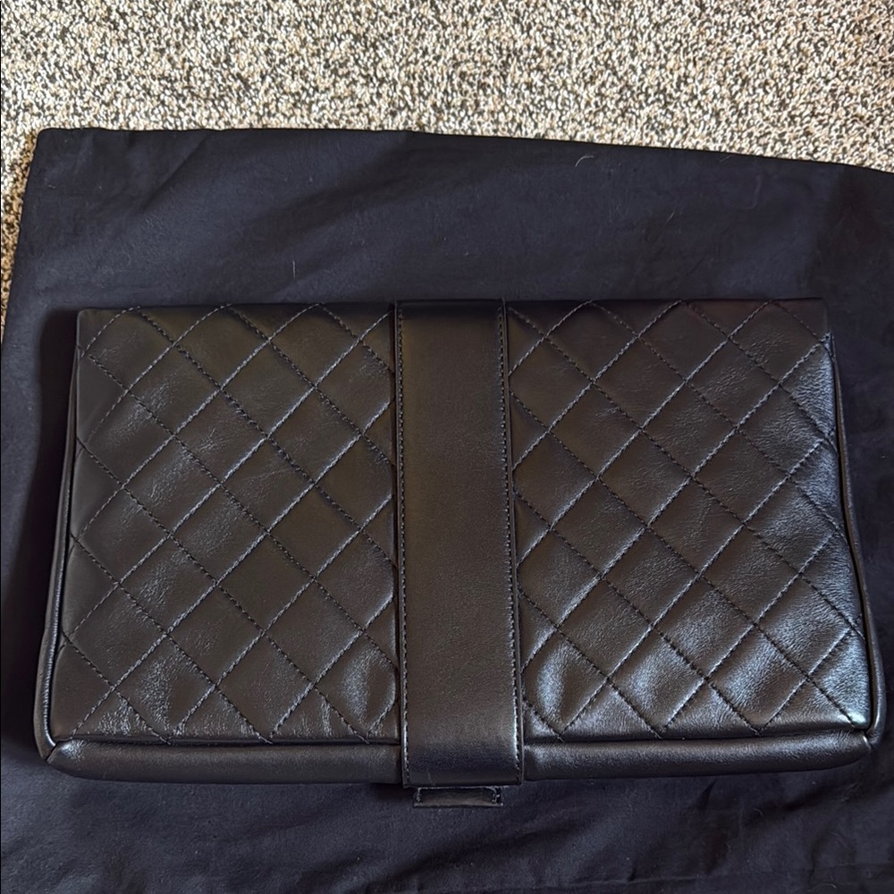CHANEL Quilted Black Leather Clutch Wristlet - Picture 3 of 10